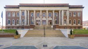 🏛️ Parish Eyes Surplus as Jury Considers New Capital Oversight Approach