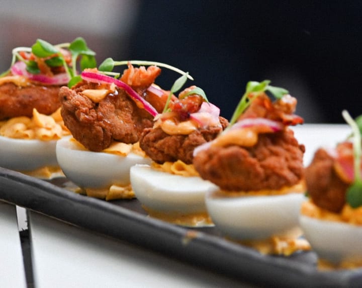 Cajun Deviled Eggs with Fried Oysters or Shrimp! 🍤🥚